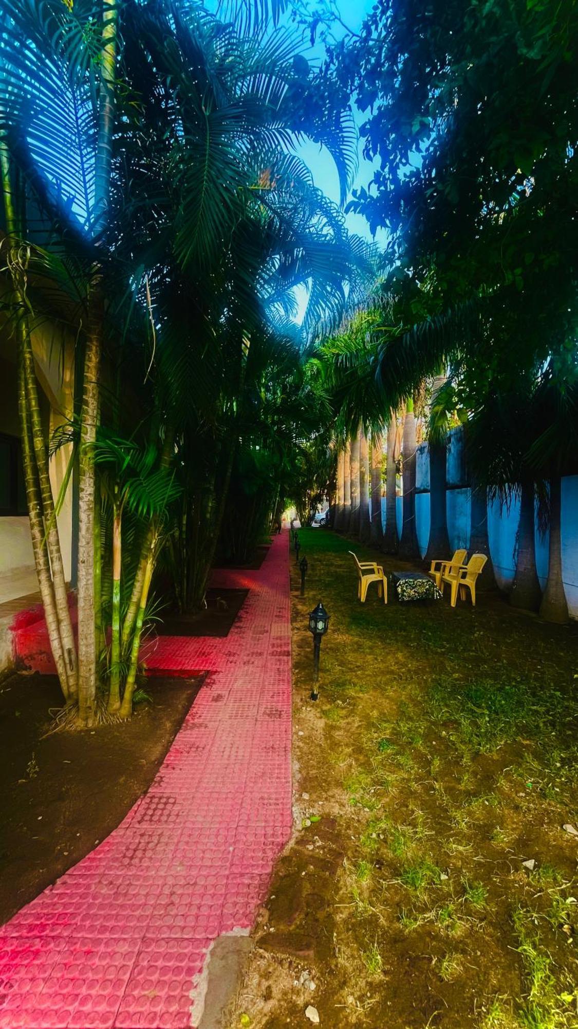 Hotel Jungle Palace Resort Umaria  Exterior photo